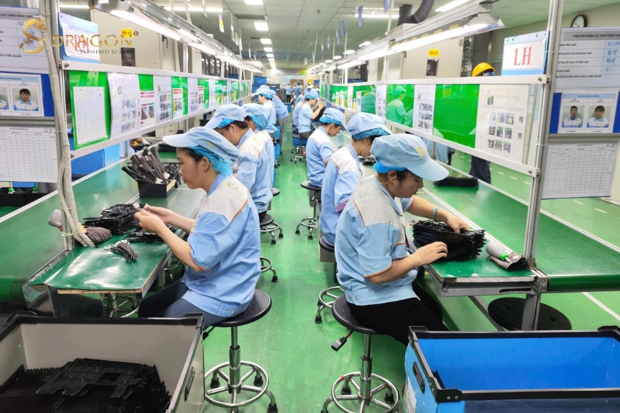 Quy Trình Ép Phun Nhựa Sản Xuất Hàng Loạt Chính Xác Cho Công Nghiệp